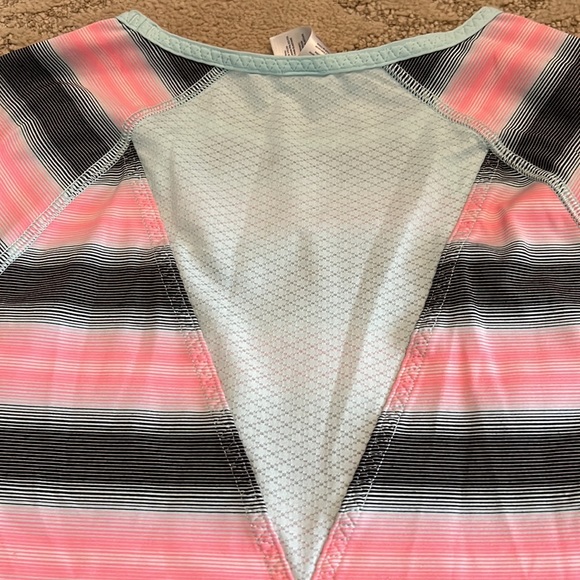 Tee - Picture 12 of 14